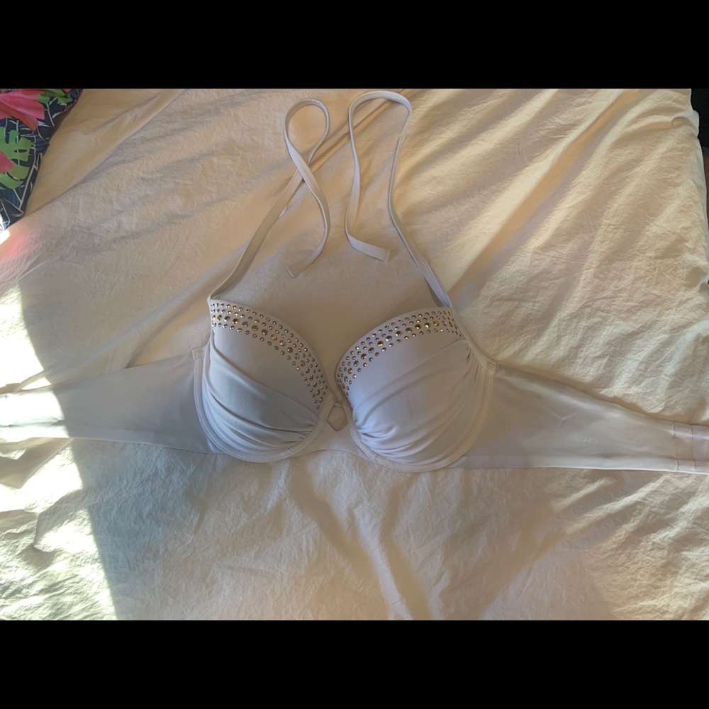 Victoria’s Secret Bikini Top